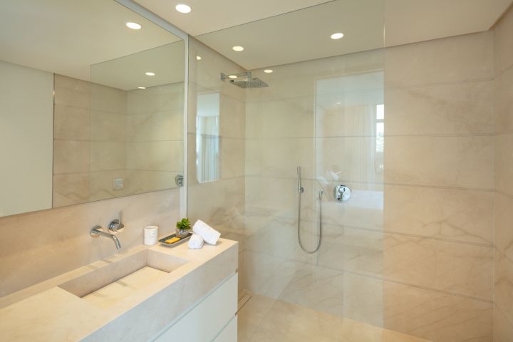 Drago 31 - Stylish Property offering Golf Views
