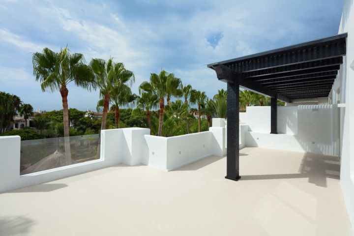 Drago 31 - Stylish Property offering Golf Views