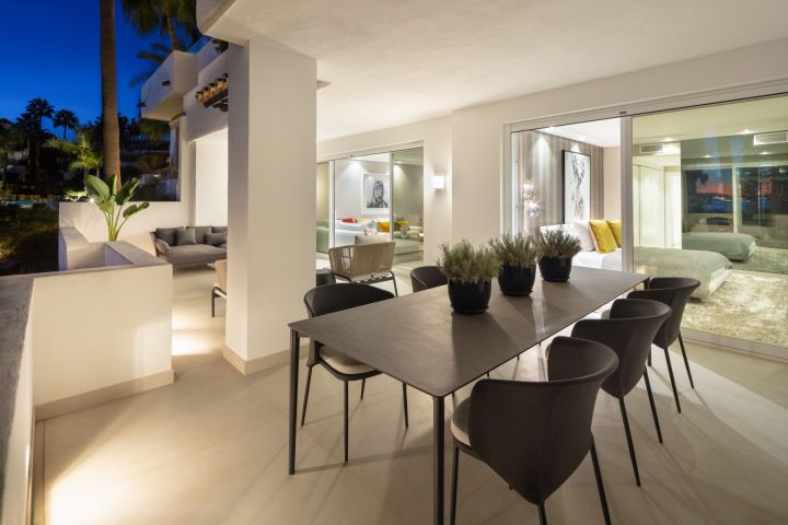 Dalia 1 - Modern Apartment with Andalusian Charm in Puente Romano