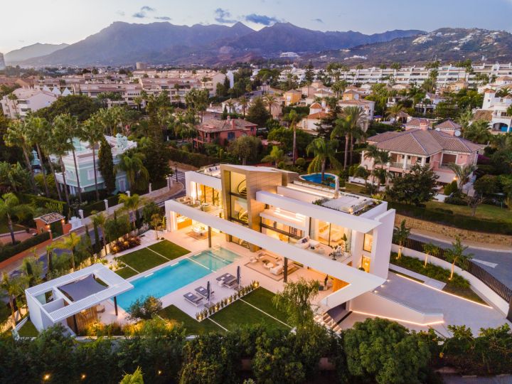 Villa Shiro - Villa spacieuse avec emplacement en première ligne de golf