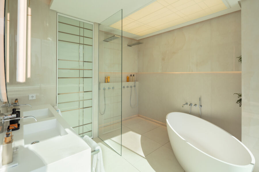 Villa Shiro - Villa spacieuse avec emplacement en première ligne de golf