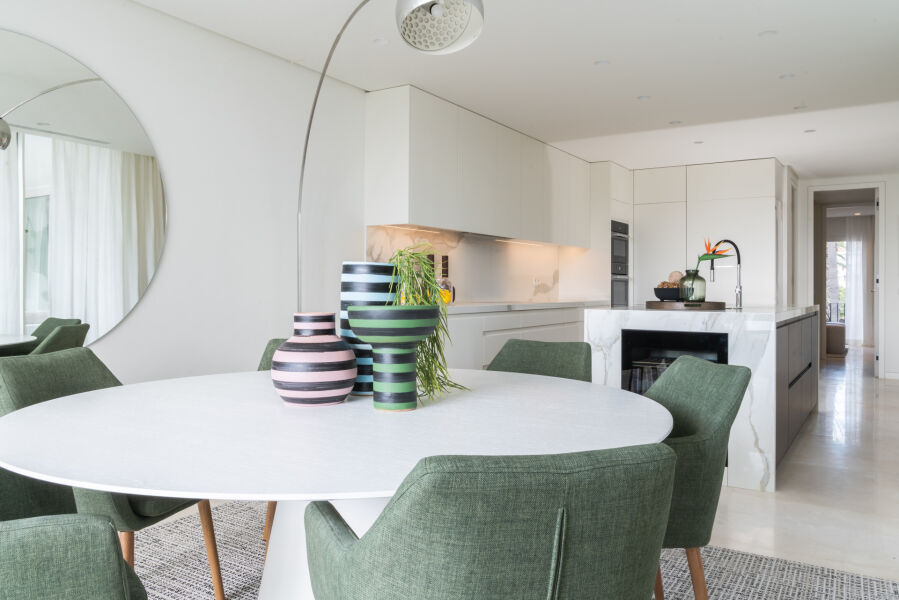 Drago 3.2 - Penthouse in a Gated Community in Marina Puente Romano