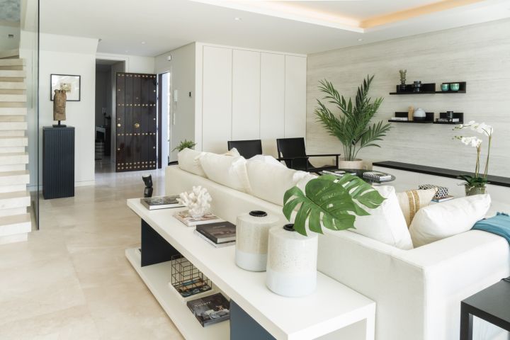 Drago 3.2 - Ático moderno en urbanización privada en Marina Puente Romano