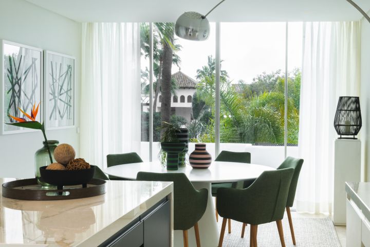 Drago 3.2 - Ático moderno en urbanización privada en Marina Puente Romano