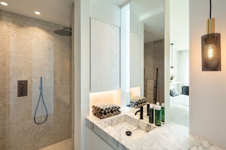 Camojan 45 - Bespoke Luxury Home with Top-Tier Finishes in Cascada de Camoján