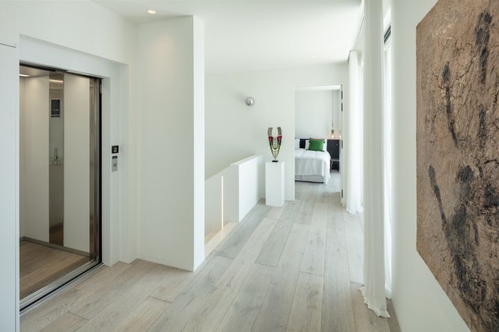 Camojan 45 - Bespoke Luxury Home with Top-Tier Finishes in Cascada de Camoján