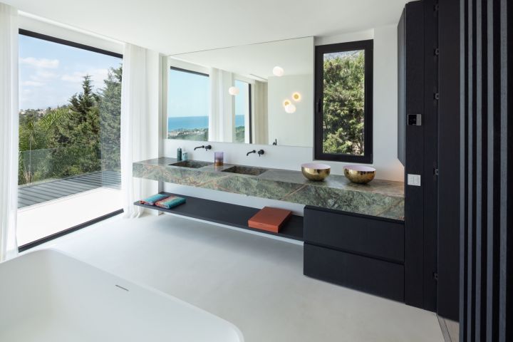 Camojan 45 - Bespoke Luxury Home with Top-Tier Finishes in Cascada de Camoján