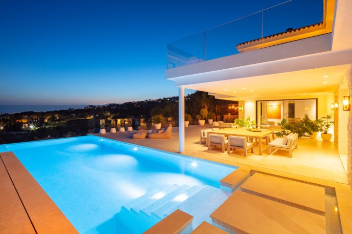 Camojan 45 - Bespoke Luxury Home with Top-Tier Finishes in Cascada de Camoján