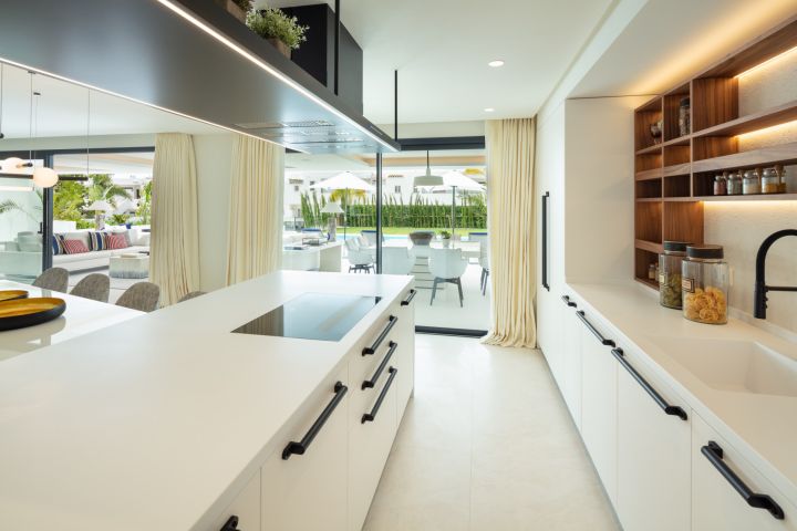 Aloha 151 - Impressive Property featuring Modern Design