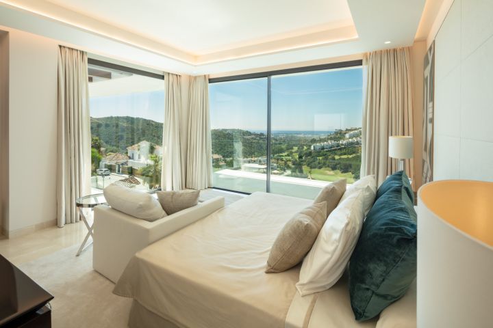 Villa avec 6 chambres et 6 salles de bain - Propriété contemporaine moderne au charme andalou à La Quinta