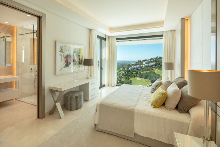Villa avec 6 chambres et 6 salles de bain - Propriété contemporaine moderne au charme andalou à La Quinta