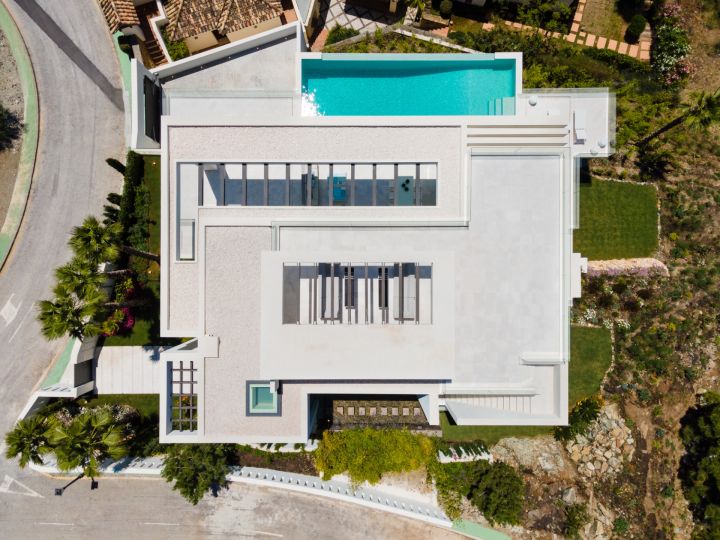 Villa avec 6 chambres et 6 salles de bain - Propriété contemporaine moderne au charme andalou à La Quinta