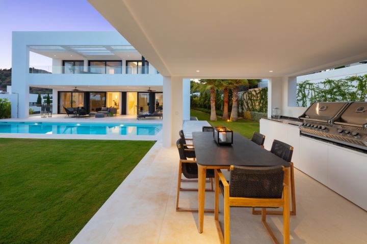 Los Olivos 10 - Impressive Exclusive Villa with Stunning Sea Views