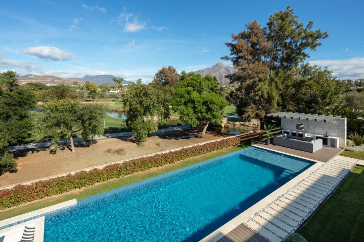Villa Brisa - Propriété de luxe avec vue sur le golf à Nueva Andalucia