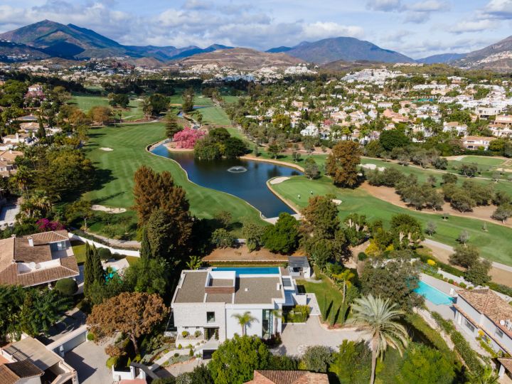 Villa Brisa - Propriété de luxe avec vue sur le golf à Nueva Andalucia