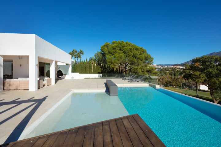 Generalife 11 - Elegant Property in a Gated Community in Nueva Andalucia