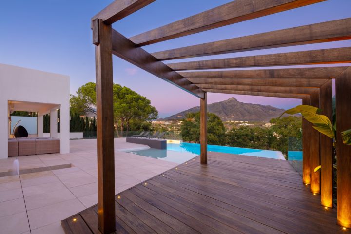 Generalife 11 - Elegant Property in a Gated Community in Nueva Andalucia