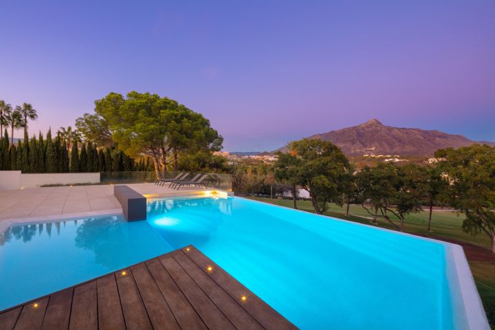 Generalife 11 - Elegant Property in a Gated Community in Nueva Andalucia