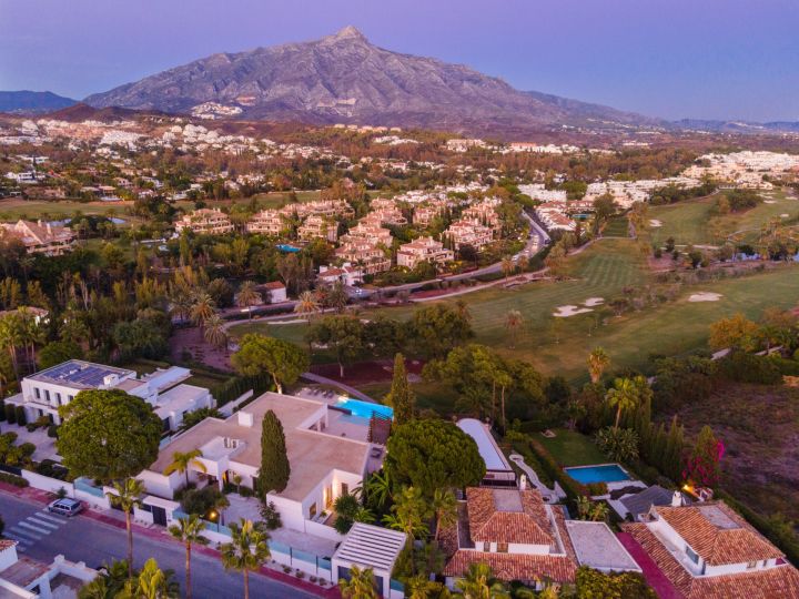 Generalife 11 - Elegant Property in a Gated Community in Nueva Andalucia