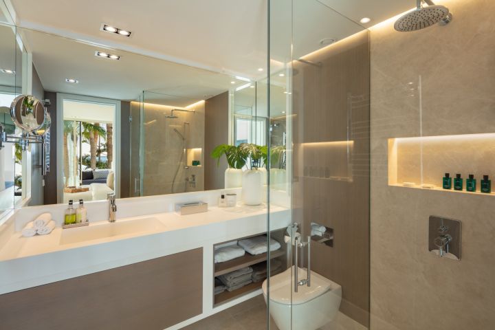 Palmetto - Exclusive Penthouse with Views to Golf