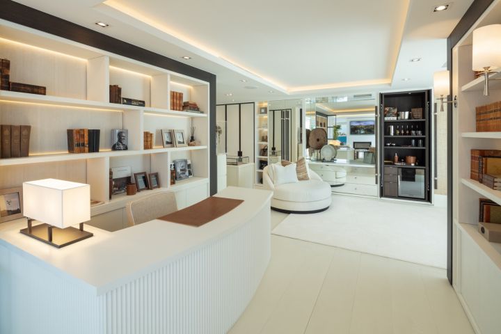 Palmetto - Exclusive Penthouse with Views to Golf