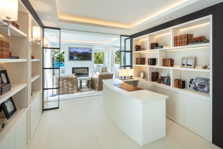 Palmetto - Exclusive Penthouse with Views to Golf