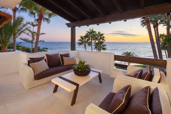 Palmetto - Exclusive Penthouse with Views to Golf
