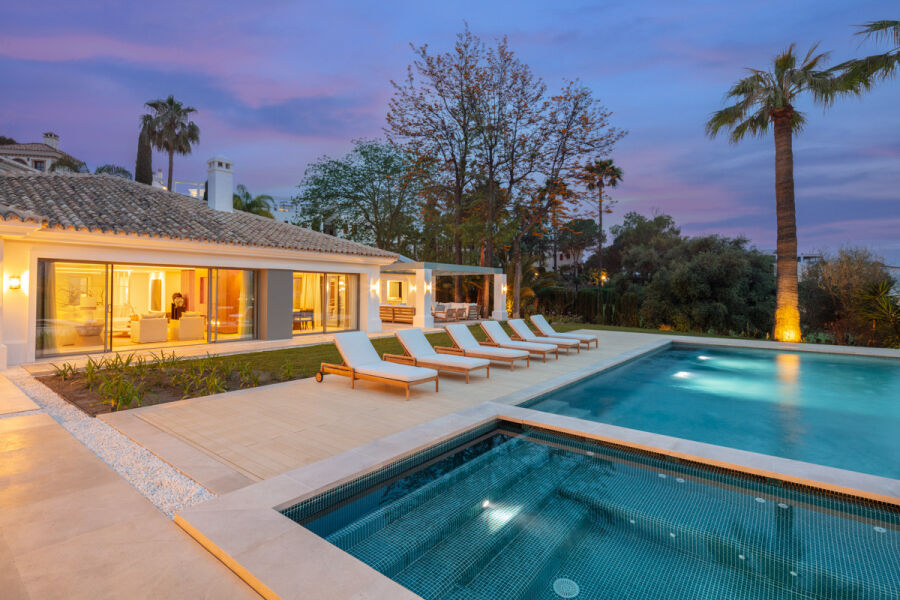 Tucan 14 - Modern Luxury Home offering Golf Views in Nueva Andalucia