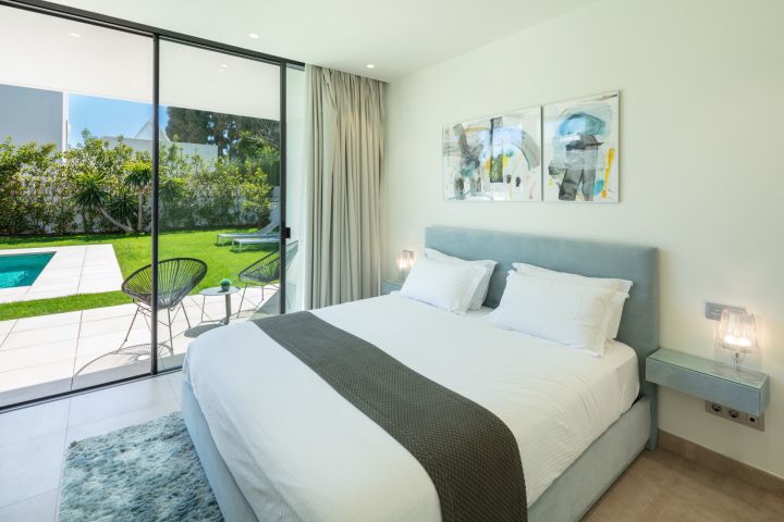 Villa Mistral - Stylish Luxury Property with Top-Tier Finishes