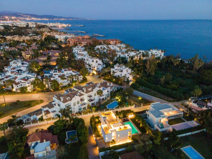 Villa Mistral - Stylish Luxury Property with Top-Tier Finishes