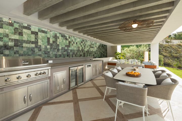 Spanish Corner - Villa 15 - Bespoke Luxury Property in a Gated Community