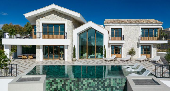Spanish Corner - Villa 15 - Bespoke Luxury Property in a Gated Community