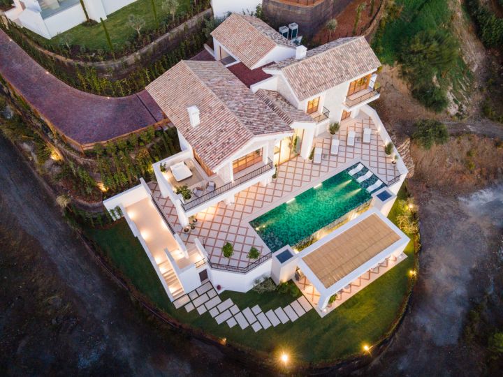 Spanish Corner - Villa 15 - Bespoke Luxury Property in a Gated Community