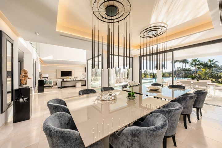 Cerquilla 38 - Elegant Modern Home with Stunning Sea Views in La Cerquilla