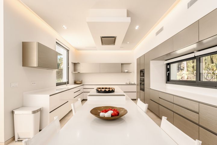 Cerquilla 38 - Elegant Modern Home with Stunning Sea Views in La Cerquilla