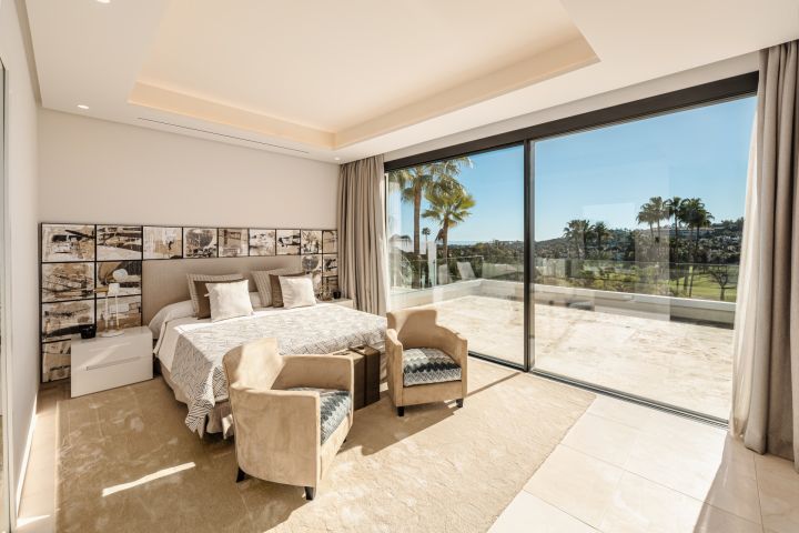 Cerquilla 38 - Elegant Modern Home with Stunning Sea Views in La Cerquilla