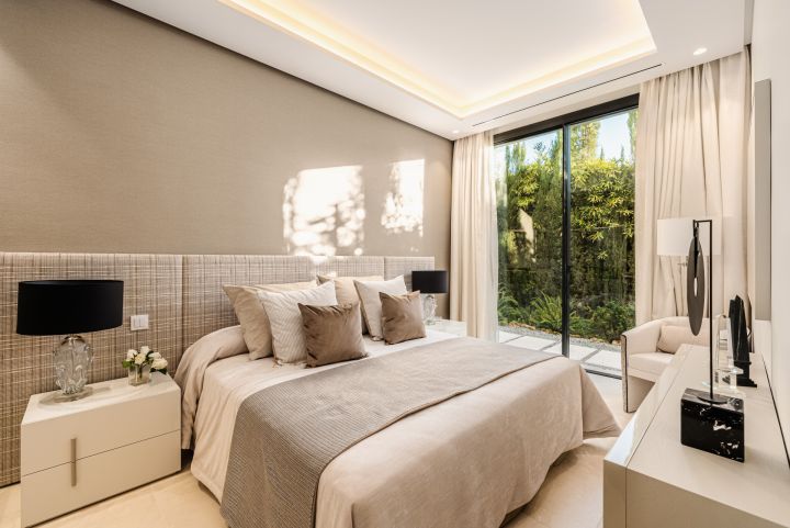 Cerquilla 38 - Elegant Modern Home with Stunning Sea Views in La Cerquilla