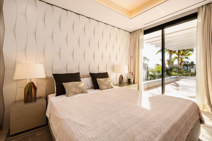 Cerquilla 38 - Elegant Modern Home with Stunning Sea Views in La Cerquilla