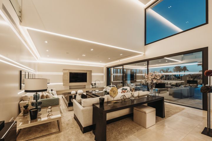 Cerquilla 38 - Elegant Modern Home with Stunning Sea Views in La Cerquilla