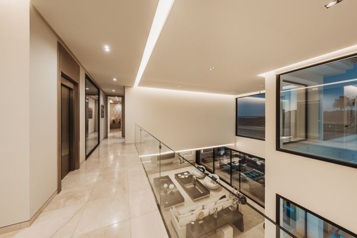 Cerquilla 38 - Elegant Modern Home with Stunning Sea Views in La Cerquilla