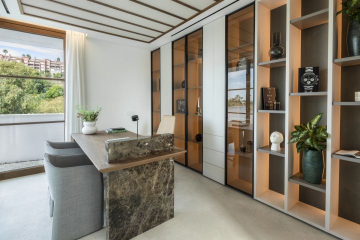 Spanish Corner - Villa 16 - Spacious Luxury Property on the Frontline of a Golf Course