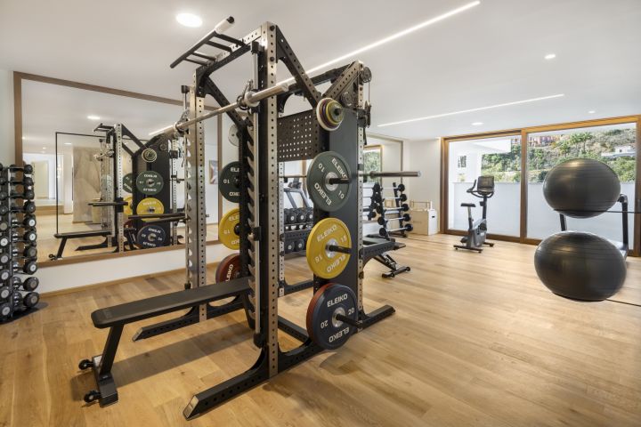 Spanish Corner - Villa 16 - Spacious Luxury Property on the Frontline of a Golf Course