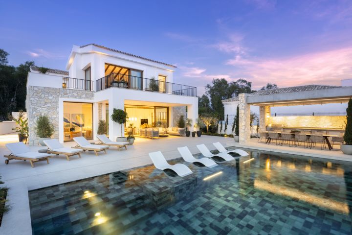 Spanish Corner - Villa 16 - Spacious Luxury Property on the Frontline of a Golf Course