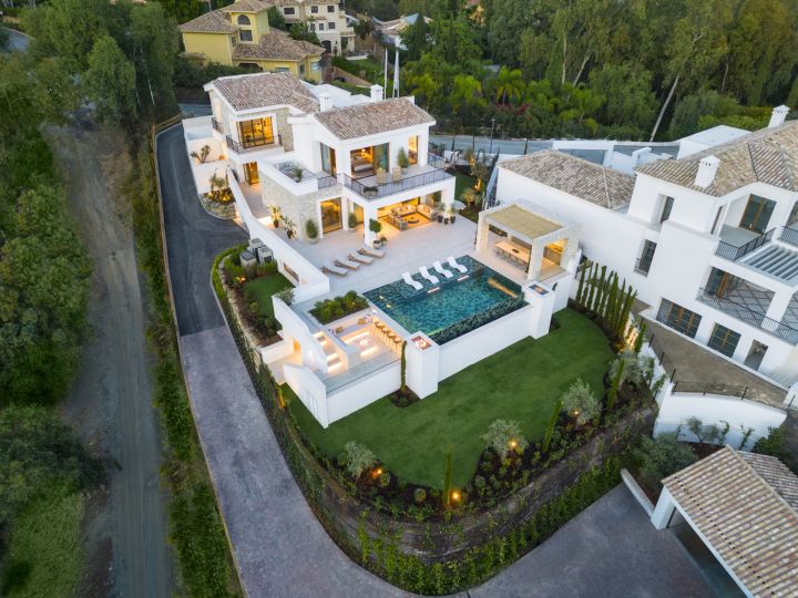Spanish Corner - Villa 16 - Spacious Luxury Property on the Frontline of a Golf Course