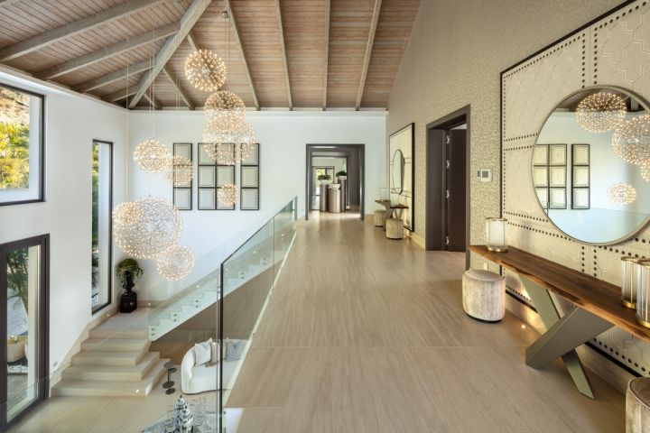 Olympus - Impressive Luxury Property featuring Modern Design
