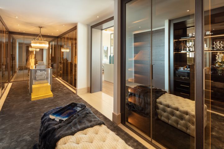 Olympus - Impressive Luxury Property featuring Modern Design