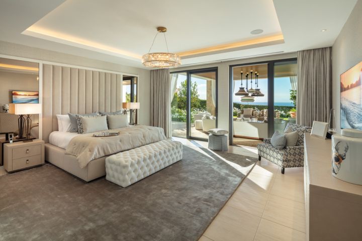 Olympus - Impressive Luxury Property featuring Modern Design