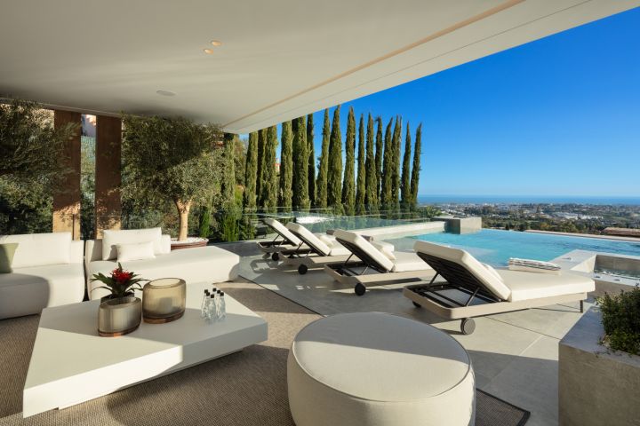 Southland - Elegant Modern Home with Andalusian Charm