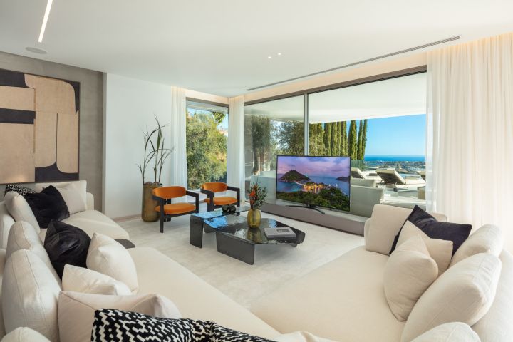 Southland - Elegant Modern Home with Andalusian Charm