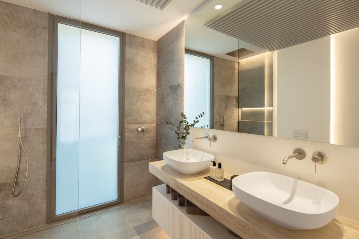 Southland - Elegant Modern Home with Andalusian Charm